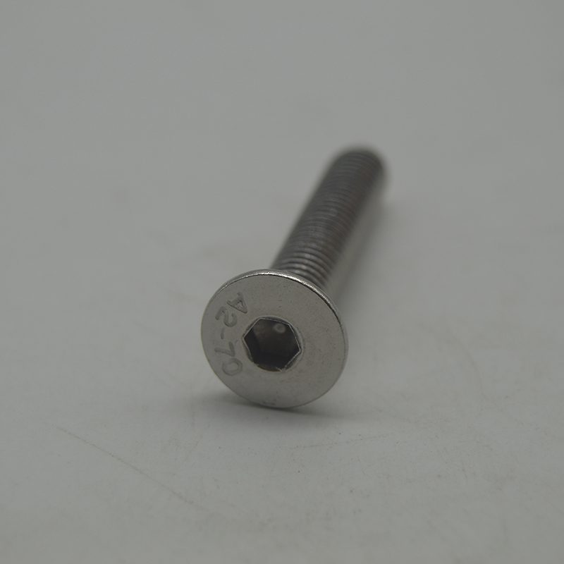 تەكشى باش Hexagon Socker Space Screw
