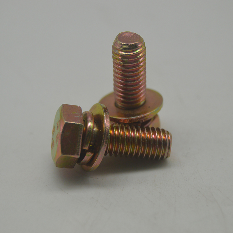 Bolt + lows + wadaad ah saddex-isku-darka Bolt